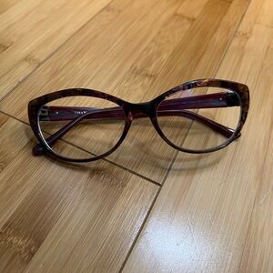 Beautiful and Classic Vera Wang Burgundy Tortoiseshell RX Frames- NWOT
